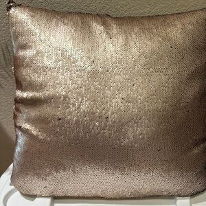 NWOT Aviva Stanoff Square Gold Sequin & Satin Pillow w/zipper. Down pillows.
